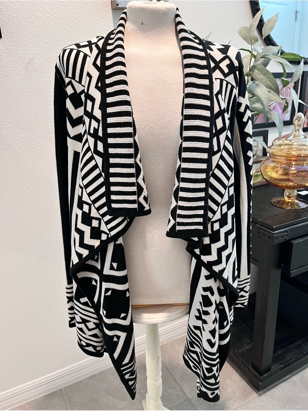 Bar III Black and White Geometric Open Drape Cardigan